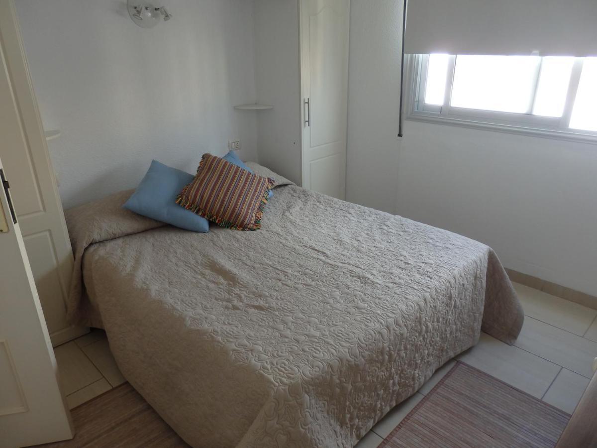 로스크리스티아노스 Apartamento Los Cristianos. Edificio Bruno. 아파트 외부 사진